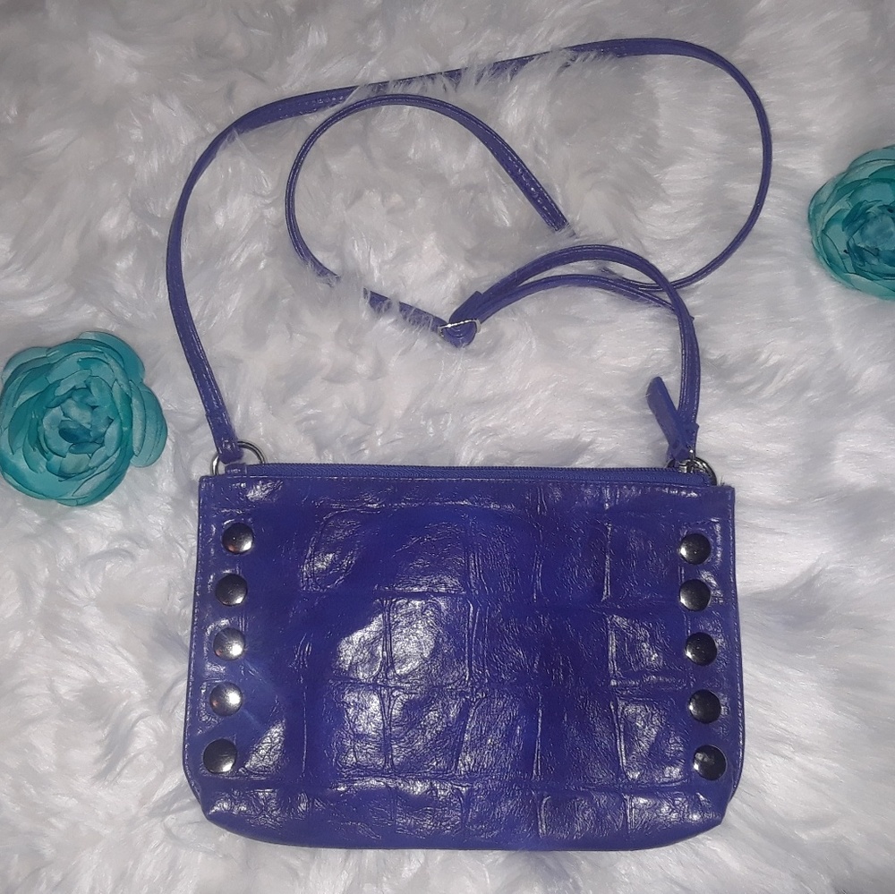 Kenneth Cole Crossbody Bag - Picture 2 of 4